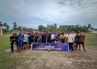 PLT Sekdes Api – Api Buka Turnamaen Futsal Tingkat Desa Api – Api Tahun 2025